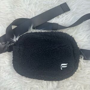 Fabletics Belt Bag Fleece Black  Sherpa